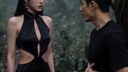 全班穿越就我一男的-EP2