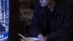 大學兇案新聞裡的女孩-EP1